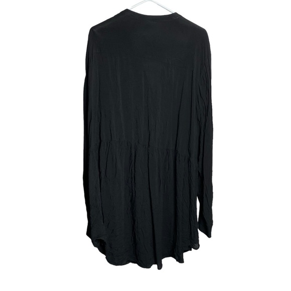 Torrid Black Long Sleeve Button Down Empire Waist Tunic Top - Picture 2 of 4